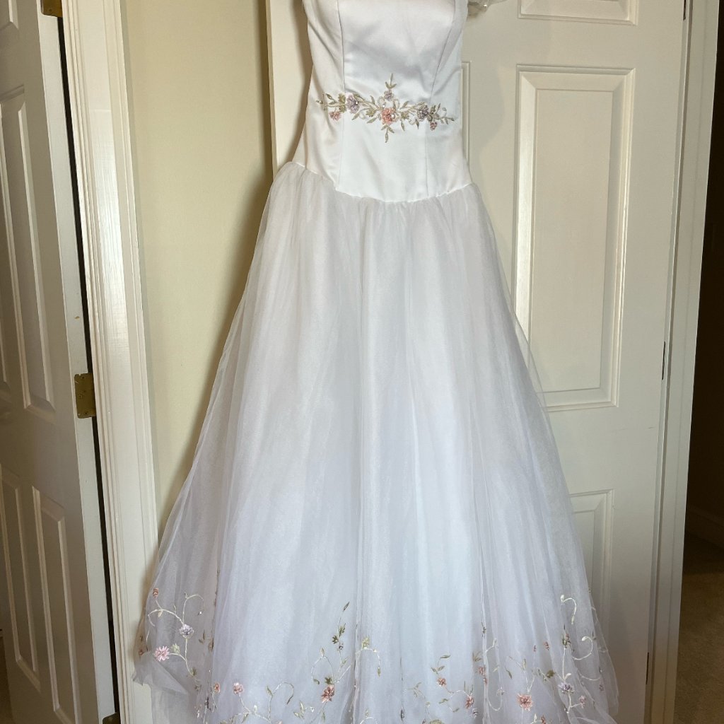 Alfred Angelo White Strapless Wedding Gown